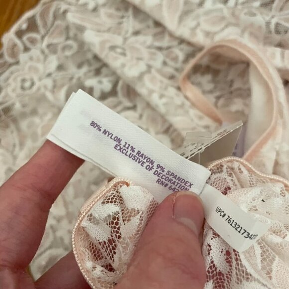 NEW NWT LILAC + LONDON Stretch Lace Chemise Thong Panty Lingerie Set White Pink - Picture 11 of 16